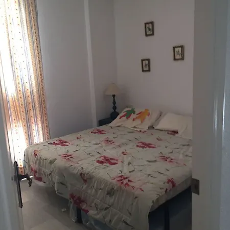 House With 4 Bedrooms In Chiclana De La Frontera, With Wonderful Sea V Apartment